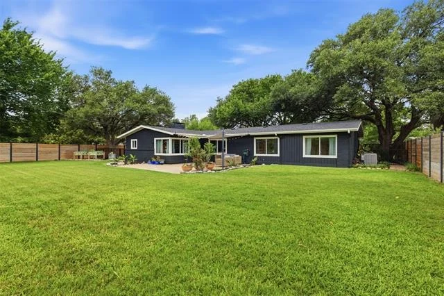 Photo of 6475 Fortune Road