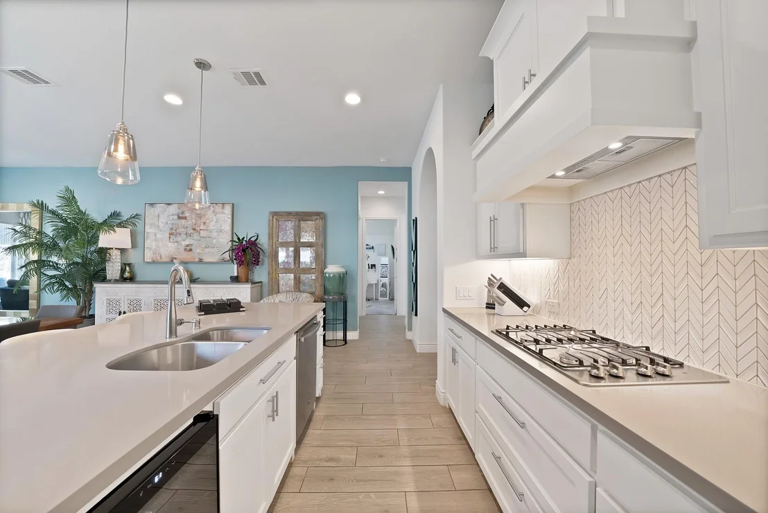 Photo of 808 Knoxbridge Road