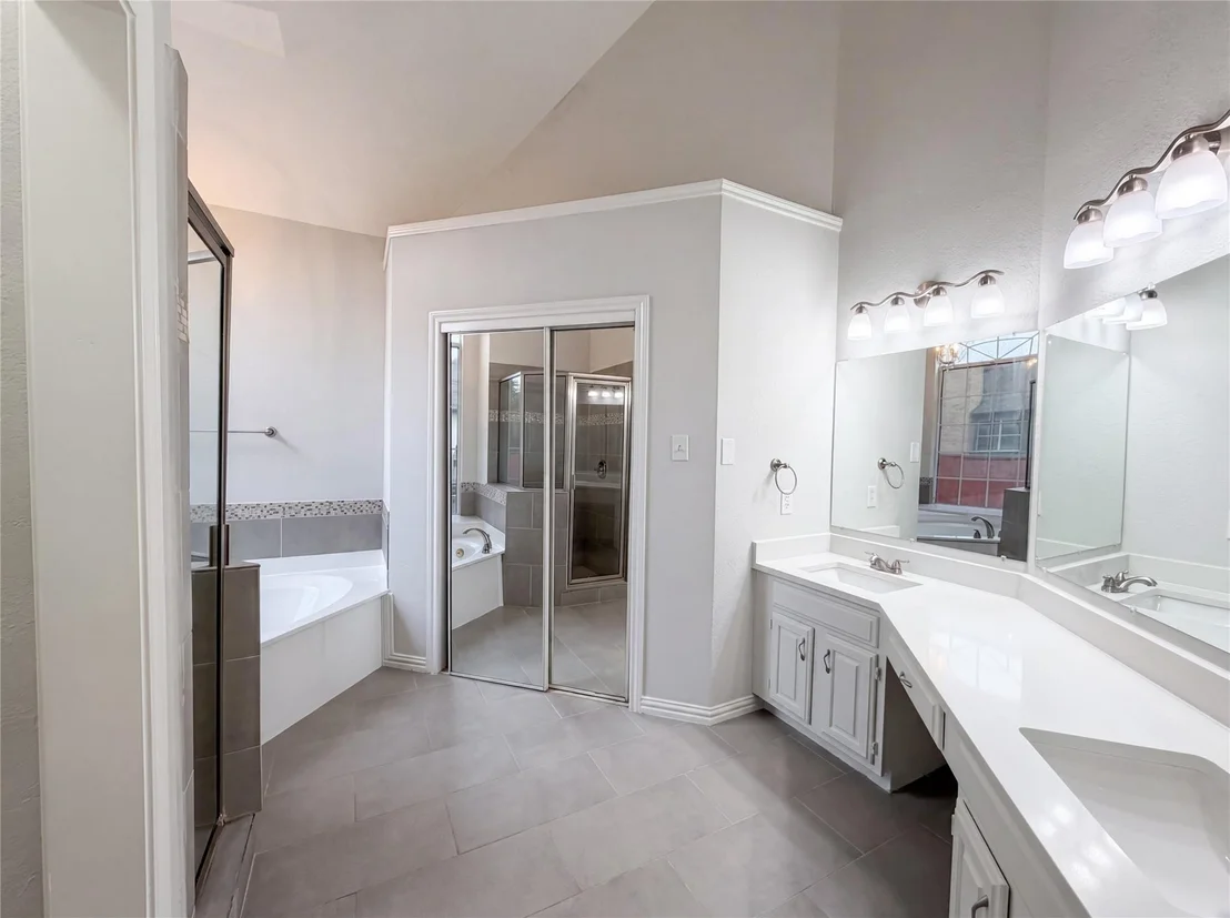 Photo of 7707 Windmere Court