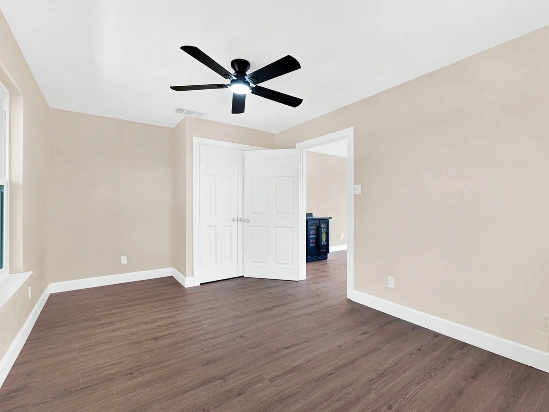 Photo of 8116 Whispering Meadows Road