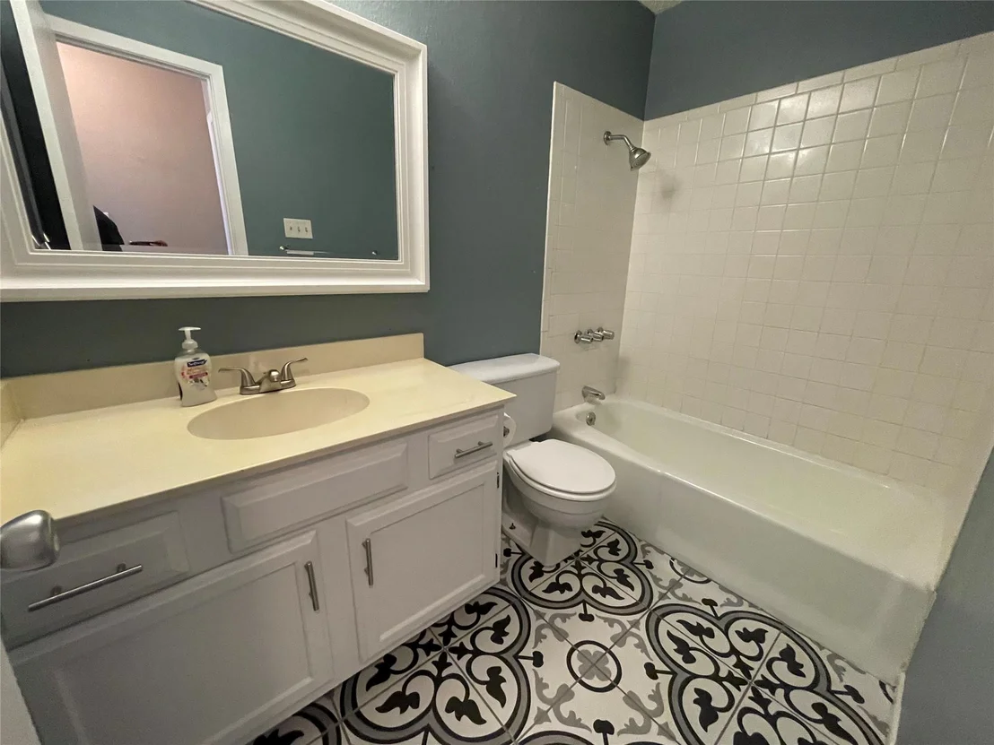 Photo of 1525 Seamans Way