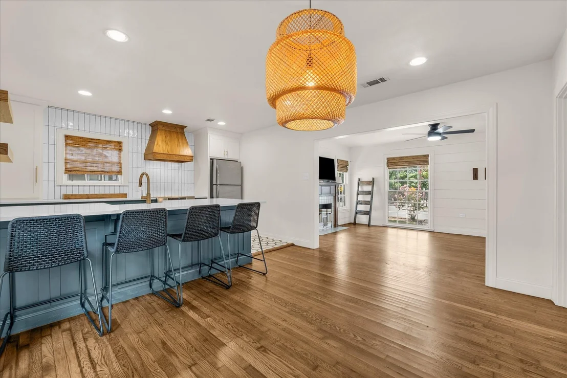 Photo of 2601 Columbus Avenue