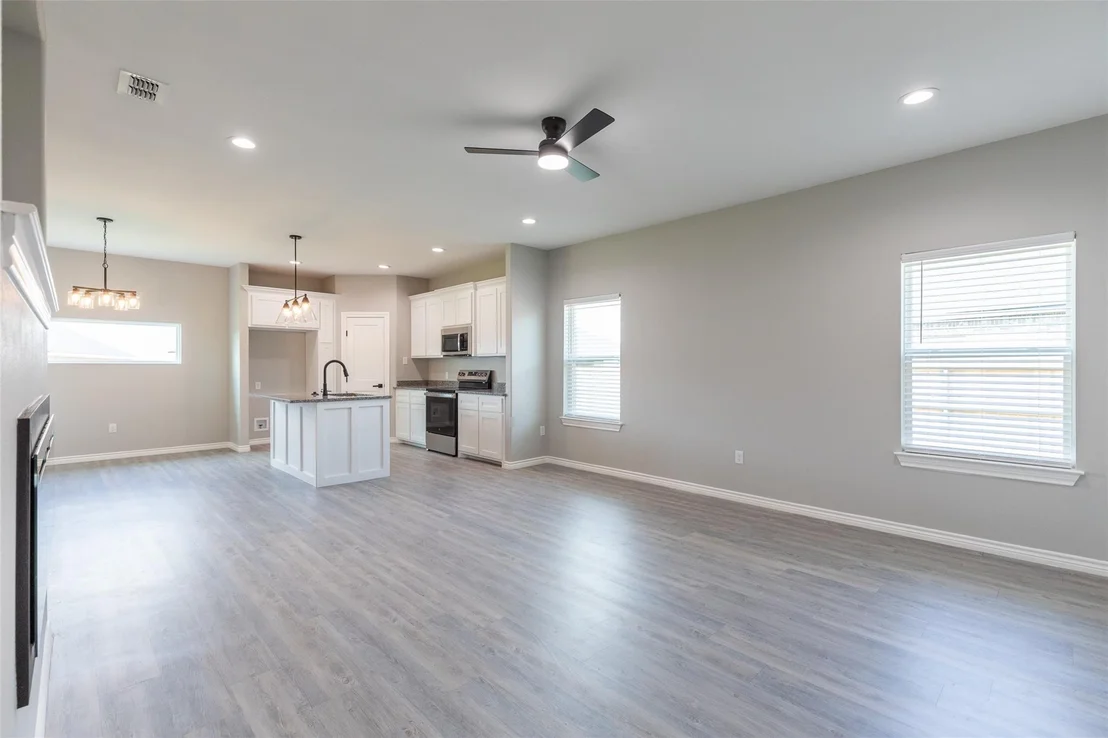 Photo of 7908 Freedom Crest Avenue