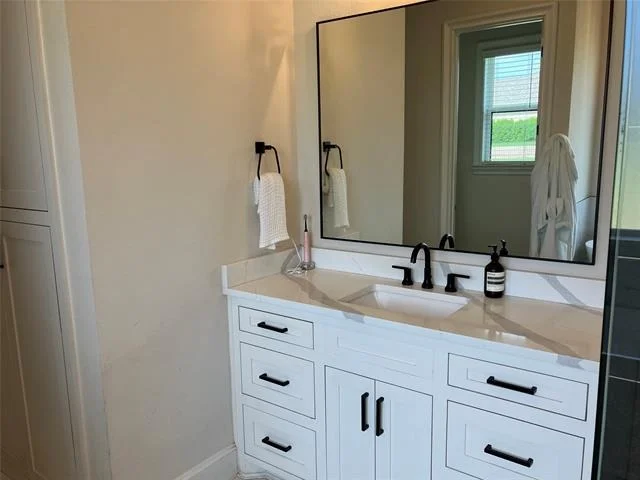 Photo of 19043 White Bluff Drive