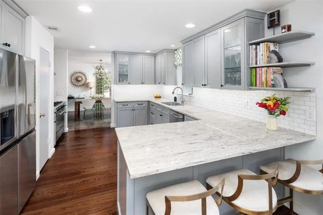Photo of 622 N Brookside Drive