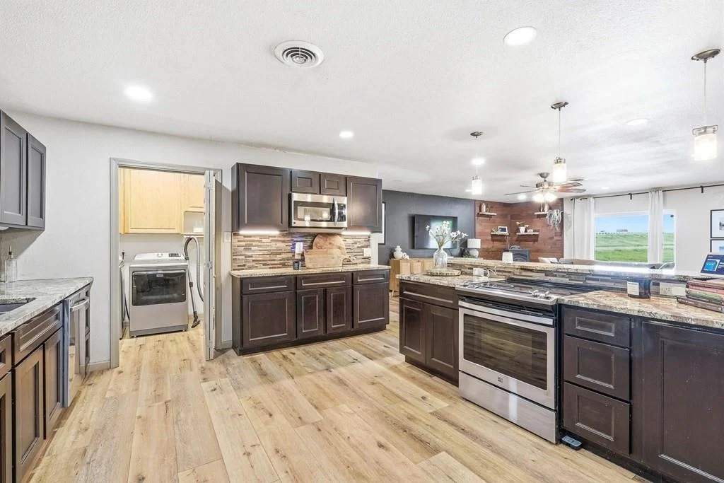 Photo of 1435 Bandera Dr