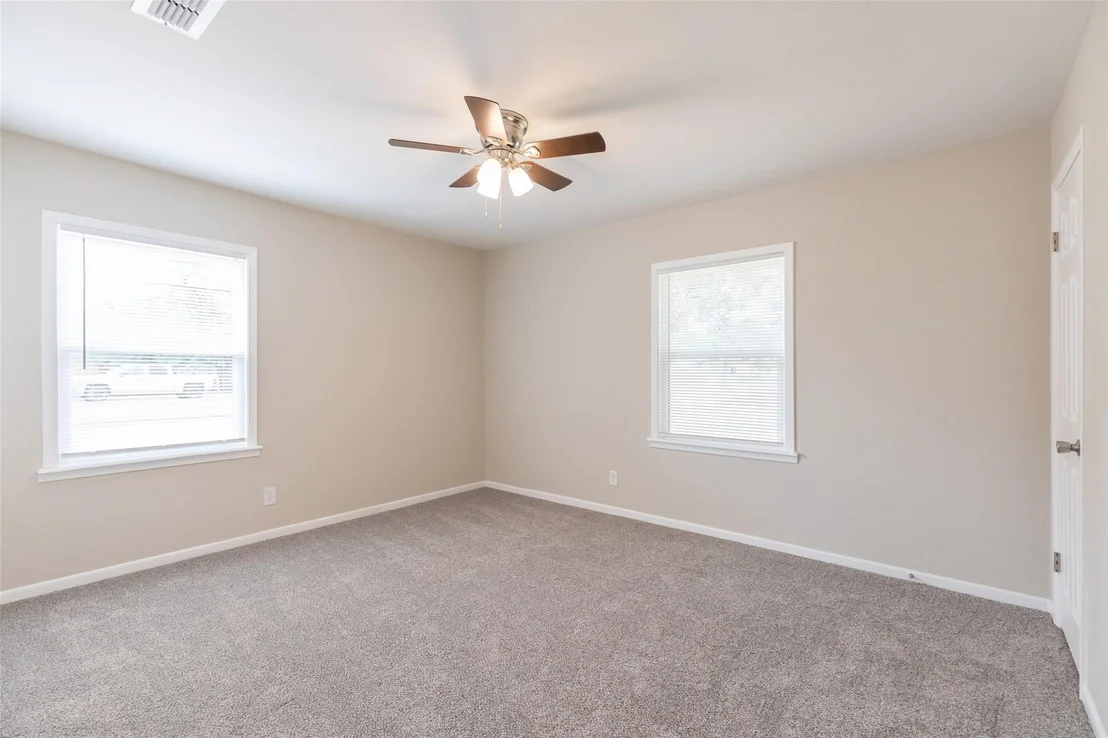 Photo of 1201 Westview Drive