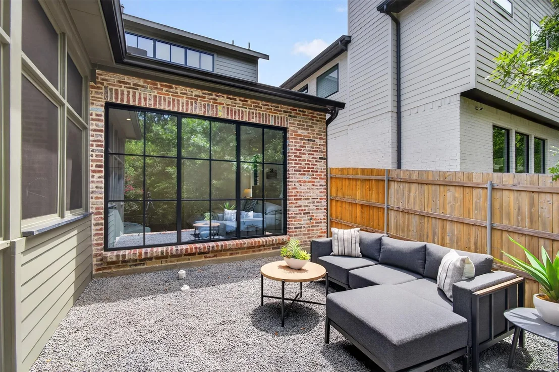 Photo of 6817 Blessing Drive