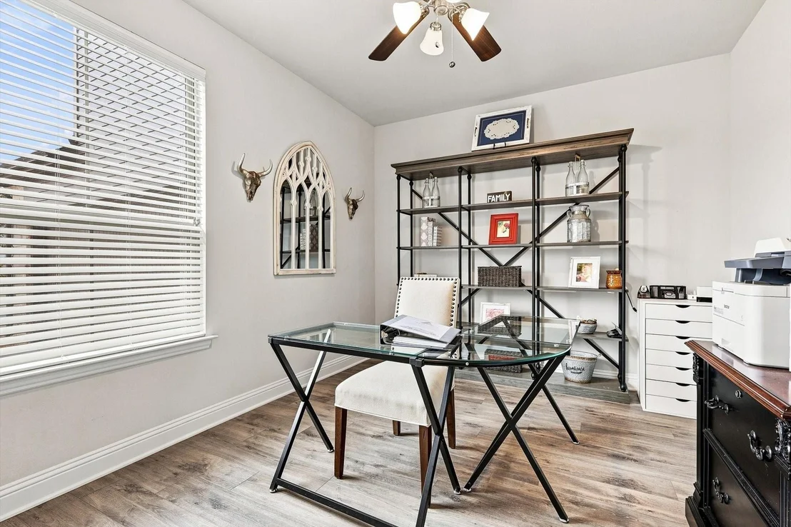 Photo of 401 Llano Lane