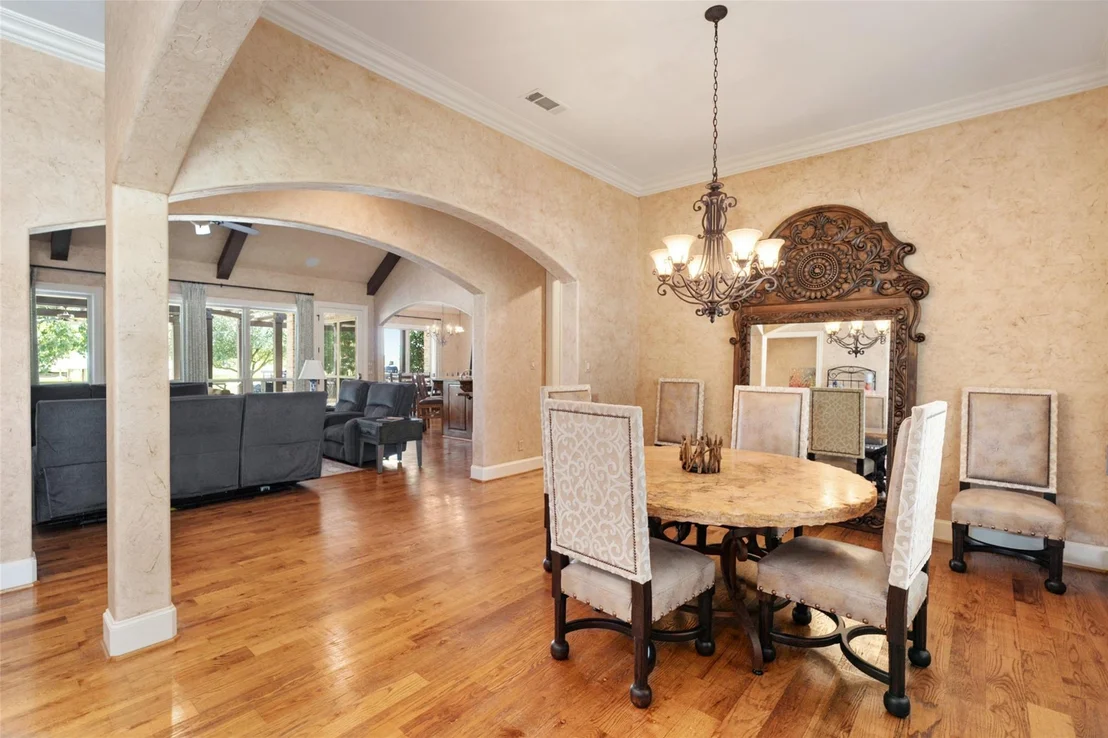 Photo of 229 Lakeside Drive