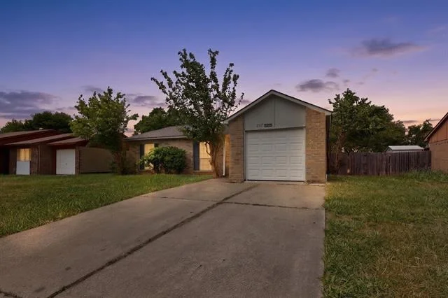 Photo of 2317 Idlewood Drive