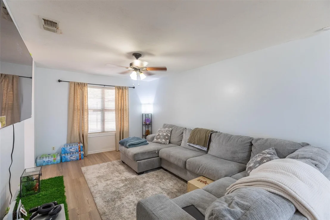 Photo of 5310 Alamo Drive