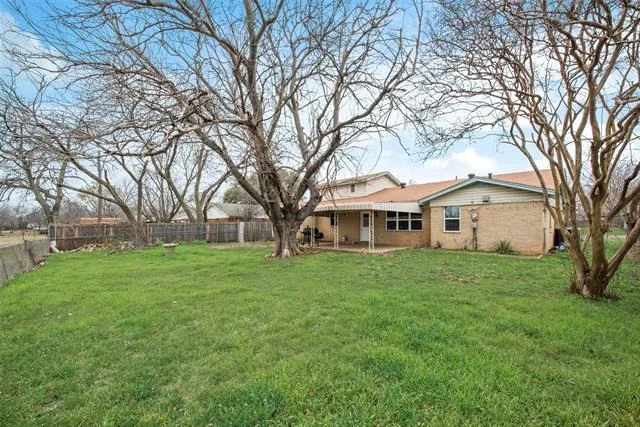 Photo of 725 Meadowlark Circle