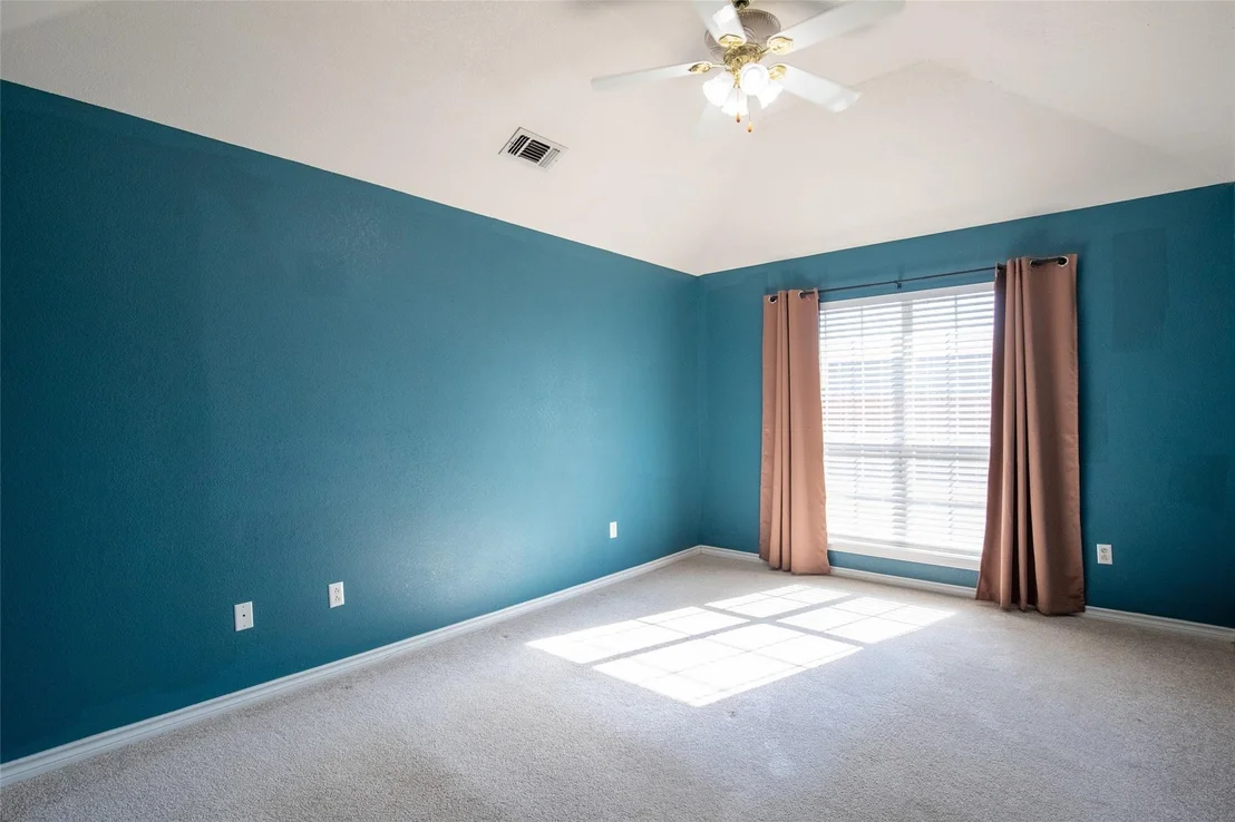 Photo of 717 Groves Road