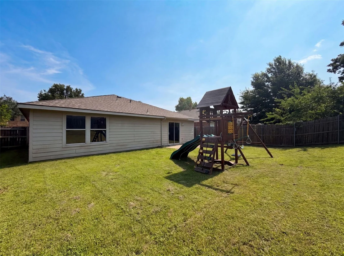 Photo of 9100 Chisholm Trail