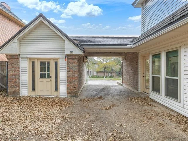 Photo of 2004 Misty Creek Drive