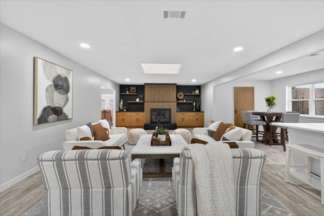 Photo of 3330 Sharpview Lane