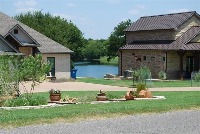 Photo of 1413 Lakeside Trail