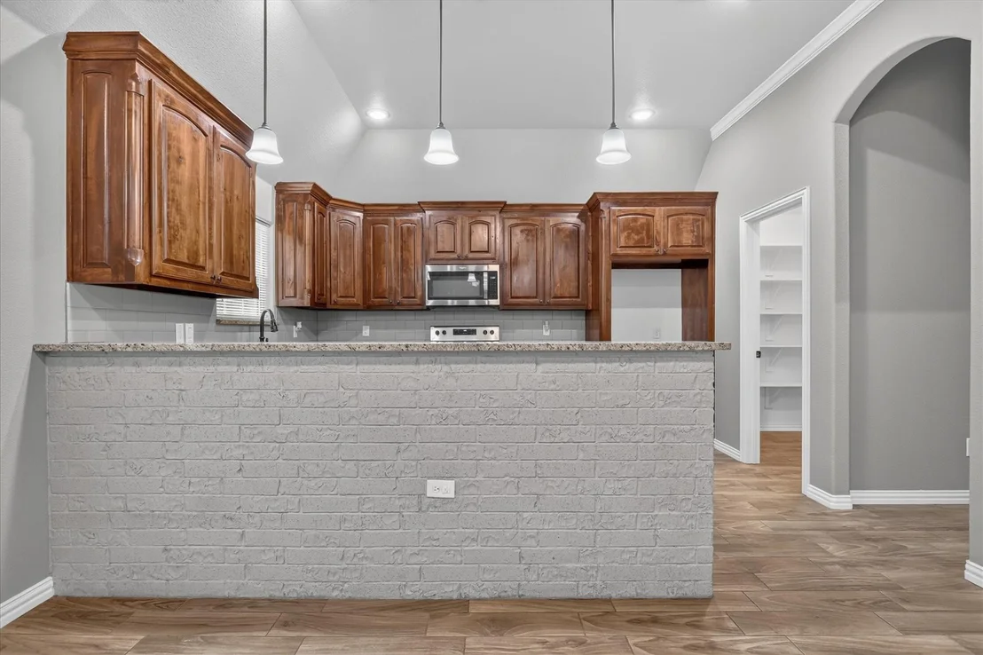 Photo of 1612 Tanglewood Drive