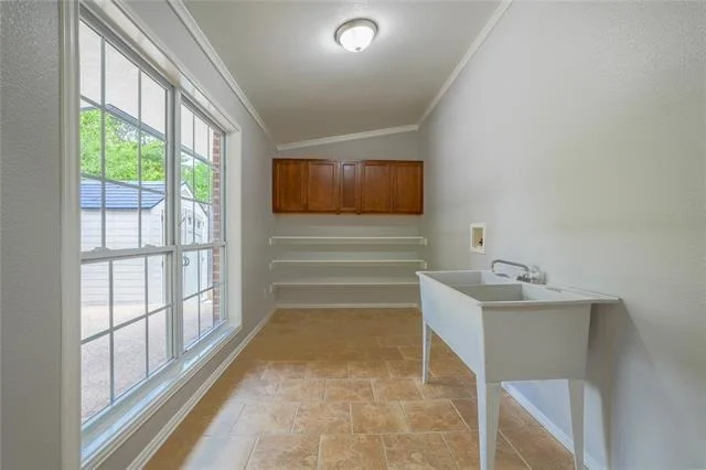 Photo of 2708 Cedar Point Drive