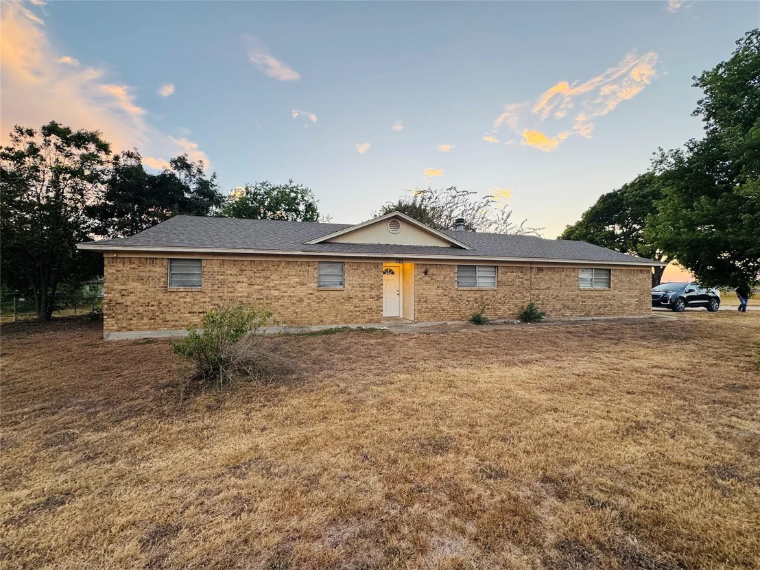 Photo of 721 Mackey Ranch Road