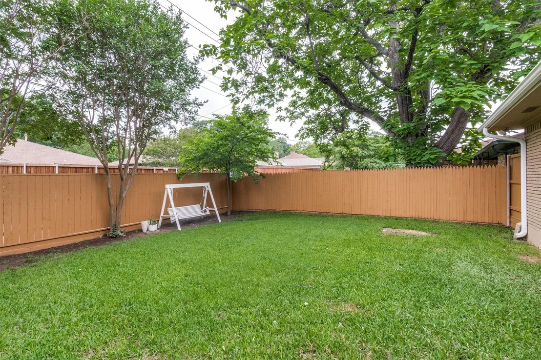 Photo of 9552 Timberleaf Drive