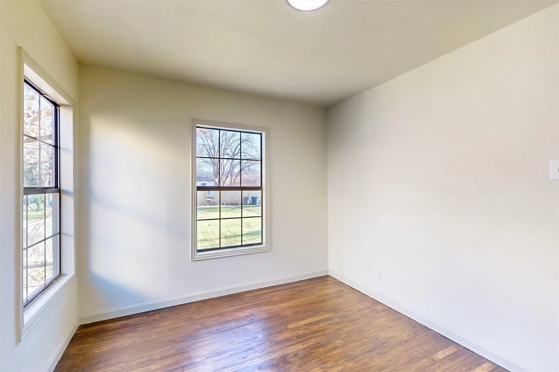 Photo of 2842 Carlson Drive