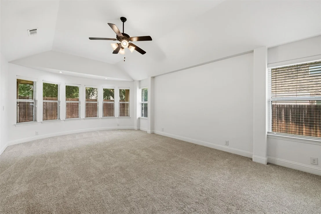 Photo of 513 Harvest Trail