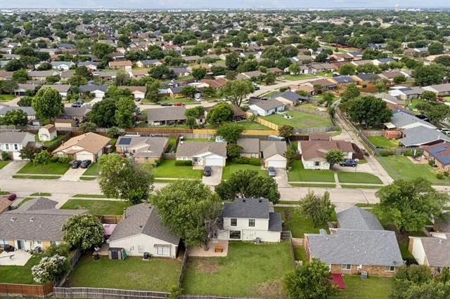 Photo of 5633 Powers Street