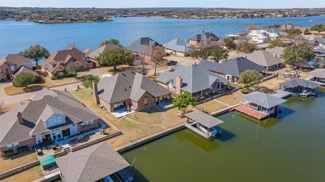 Photo of 2309 River Road