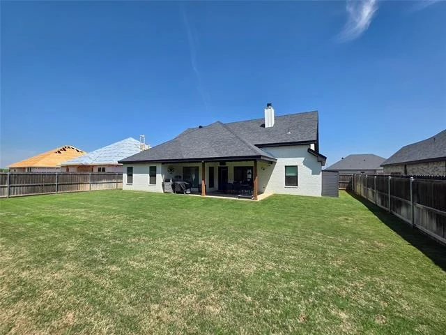 Photo of 5509 Fallbrook Drive