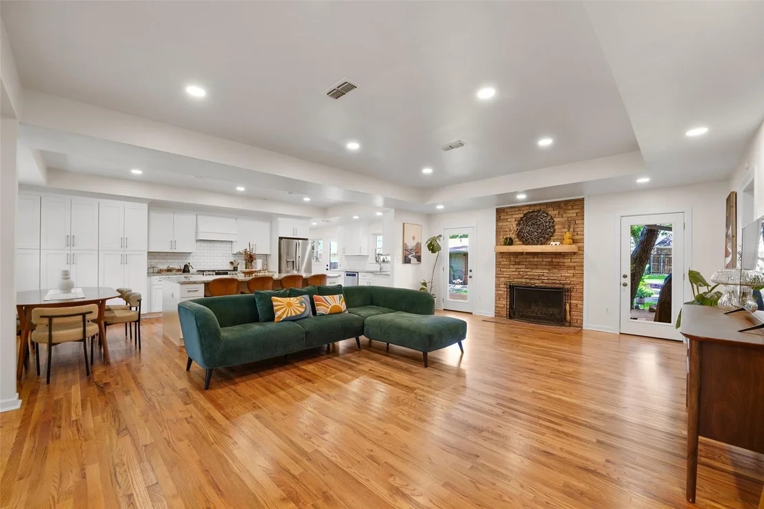 Photo of 1417 Sylvan Drive