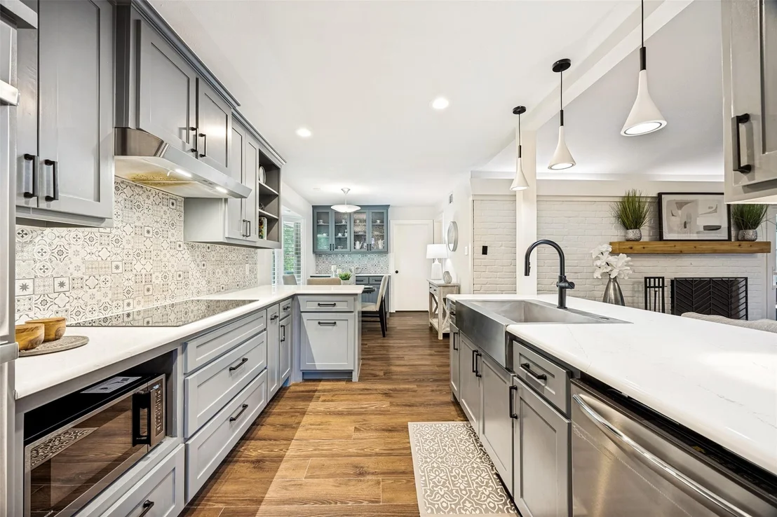 Photo of 3151 Merrell Road