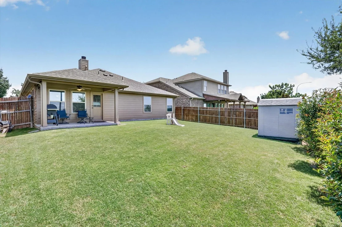 Photo of 441 E Wishbone Lane