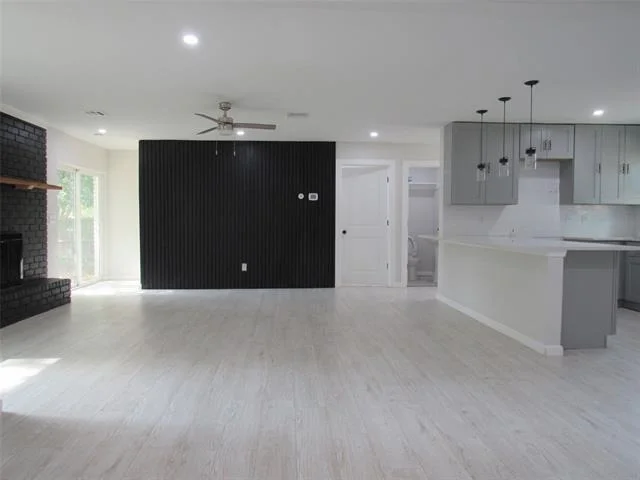 Photo of 321 Crescent Drive