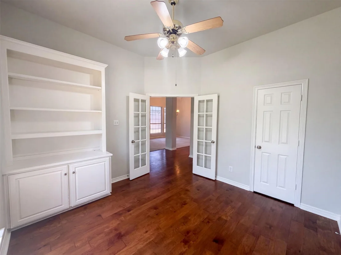 Photo of 6 Cimarron Court