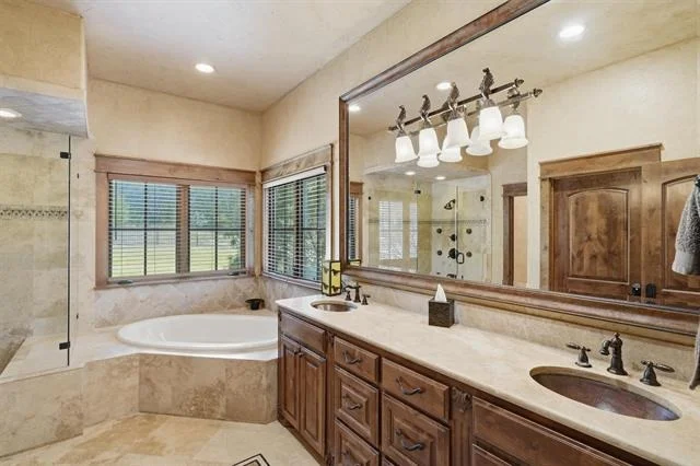 Photo of 1046 Grandview Drive