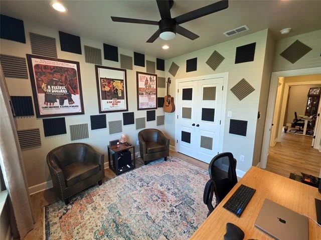 Photo of 5509 Fallbrook Drive