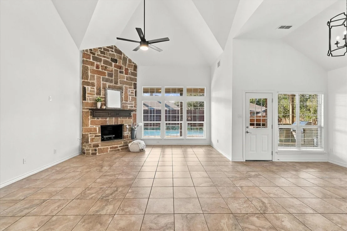 Photo of 1329 Bateman Lane