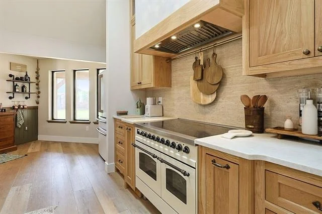 Photo of 23 Fairway Oaks Boulevard