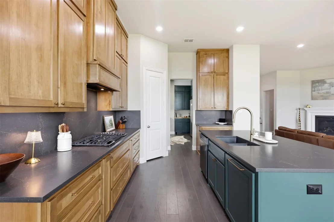 Photo of 3437 Ridgecross Drive