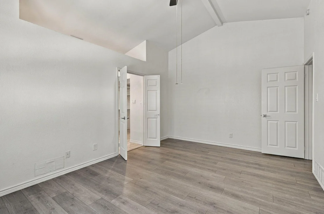 Photo of 4405 Queen Circle