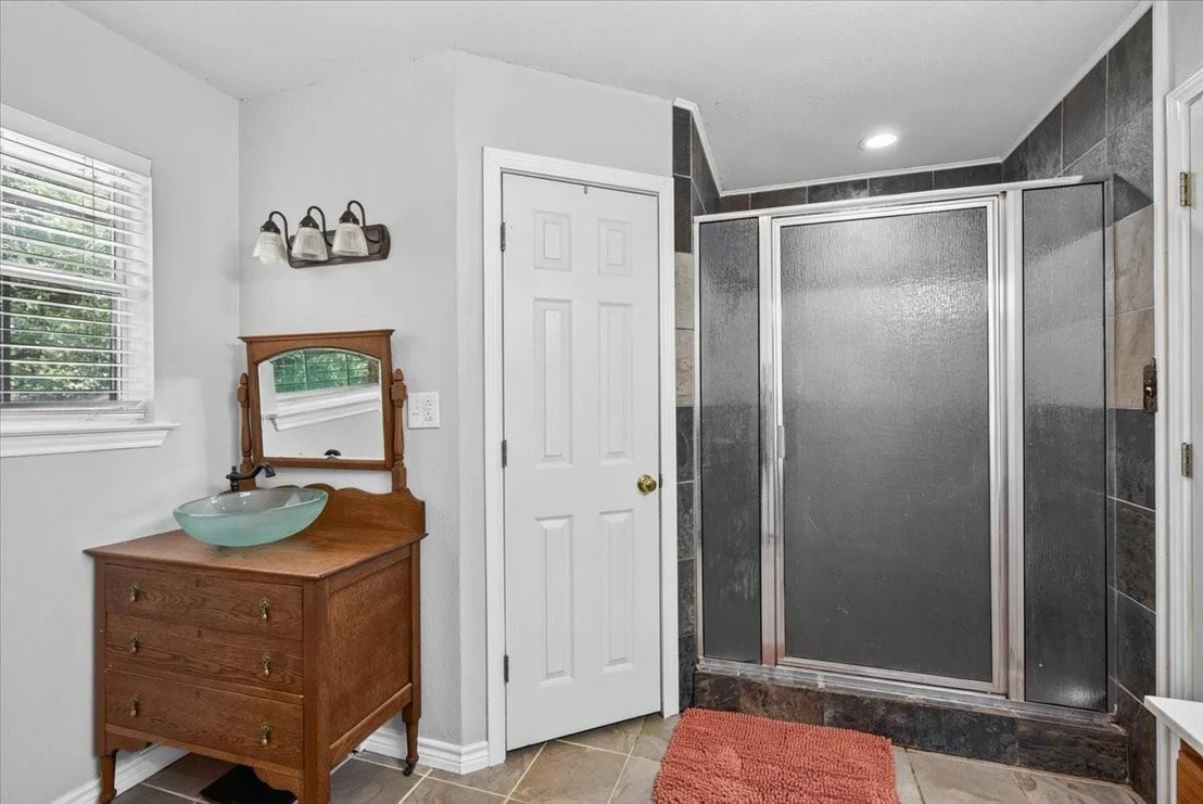 Photo of 530 Vz County Road 2915