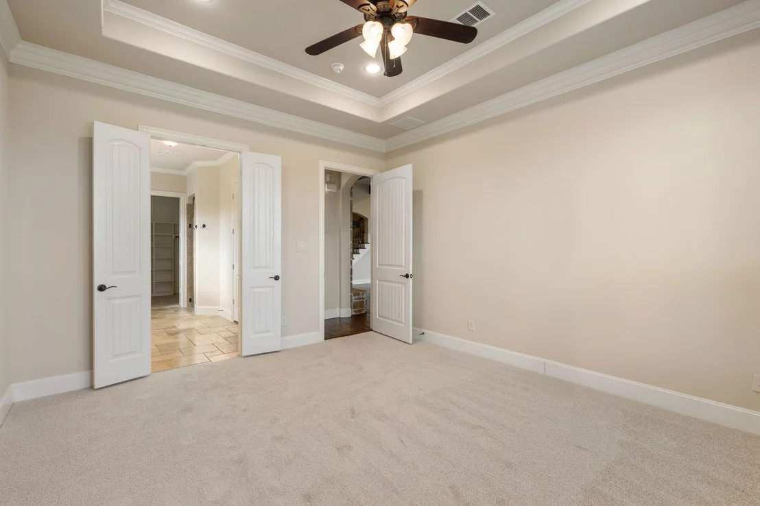 Photo of 5001 White Pine Drive