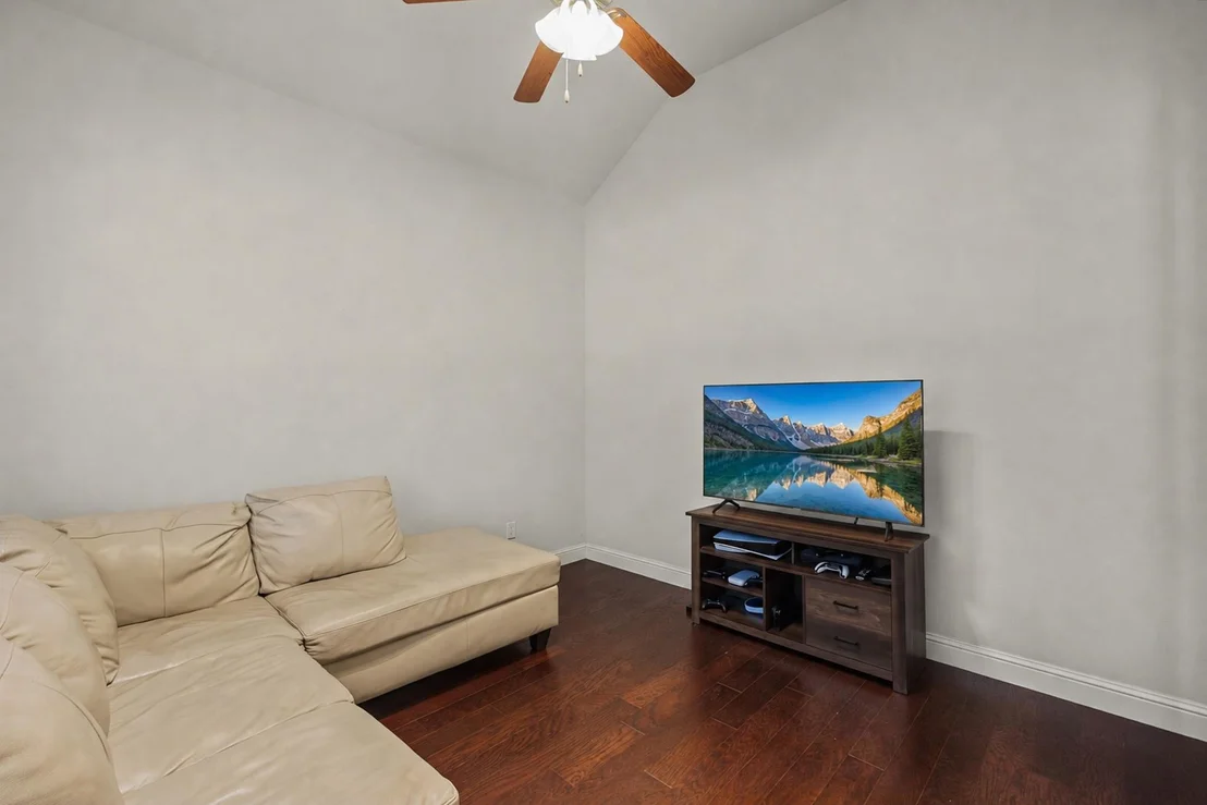 Photo of 401 Middleton Drive