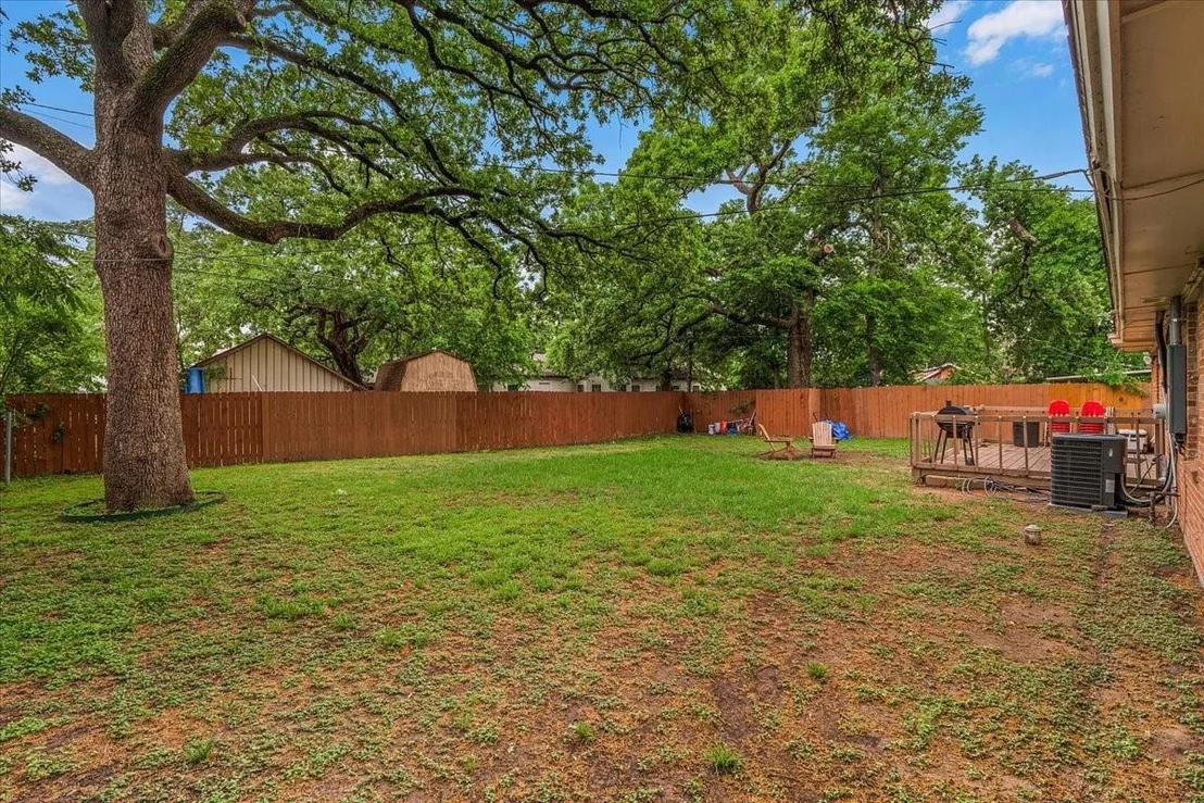 Photo of 2244 Cambridge Drive