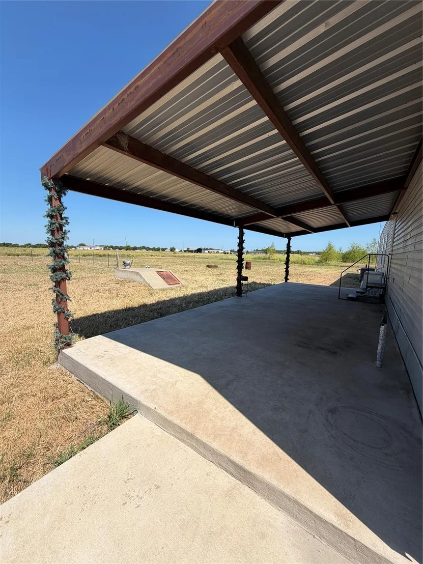Photo of 408 County Road 4415