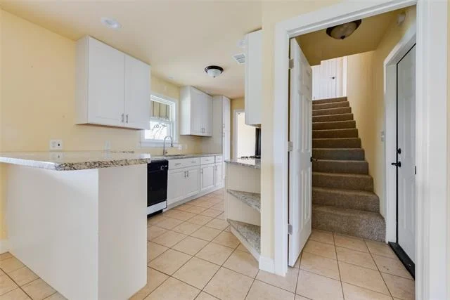 Photo of 725 Meadowlark Circle