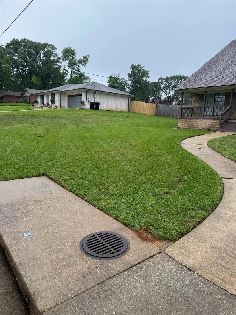 Photo of 2801 Northridge Drive
