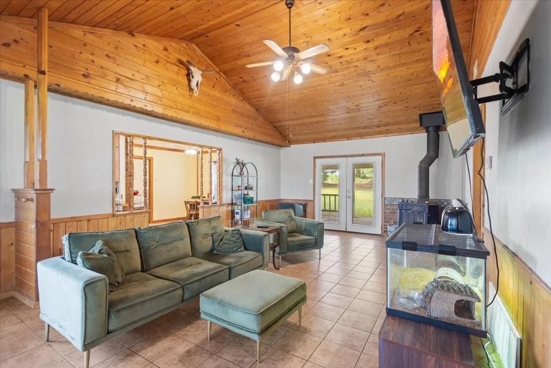 Photo of 2360 Elk Road